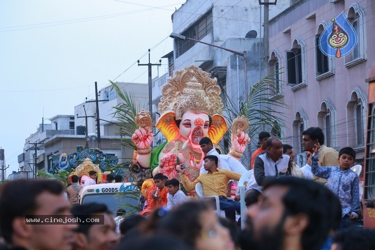 Ganesh Immersion At Hyderabad - 71 / 77 photos