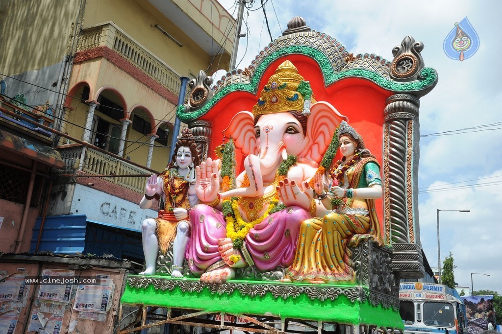 Ganesh Nimajjanam 2014 Photos - 3 / 193 photos