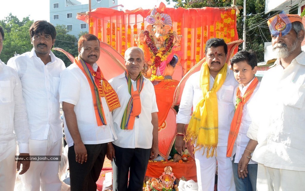 Ganesh Nimajjanam 2014 Photos - 22 / 193 photos