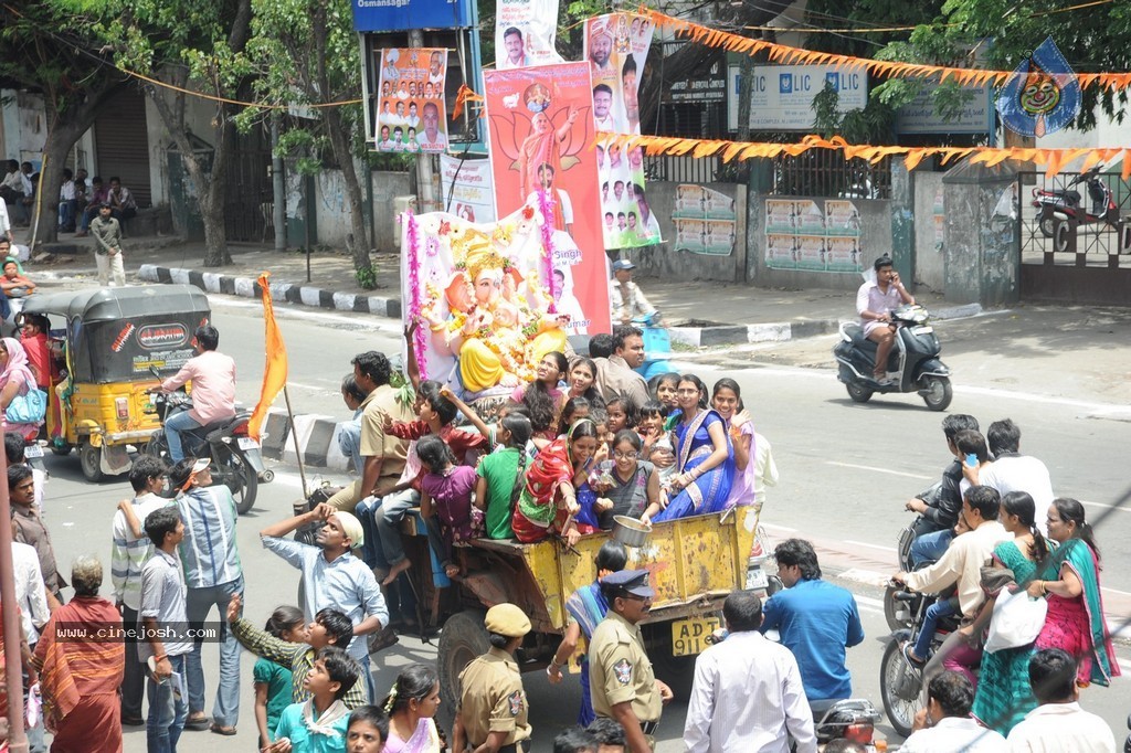 Ganesh Nimajjanam 2014 Photos - 94 / 193 photos