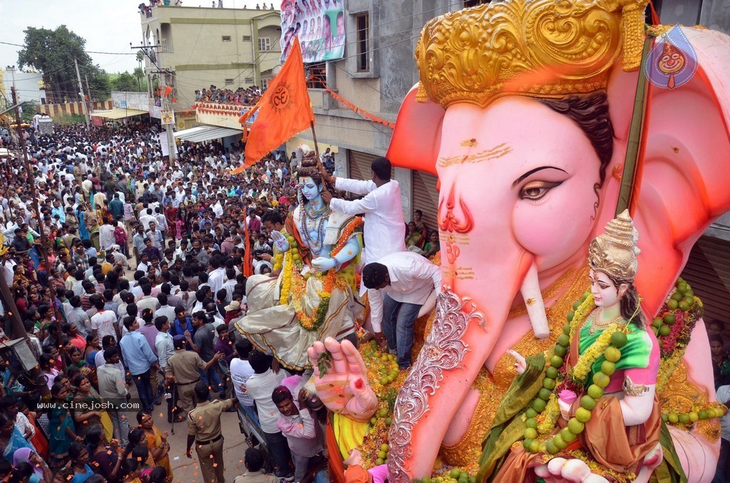 Ganesh Nimajjanam 2014 Photos - 102 / 193 photos