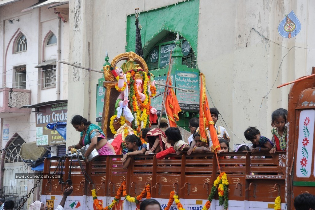 Ganesh Nimajjanam 2014 Photos - 111 / 193 photos