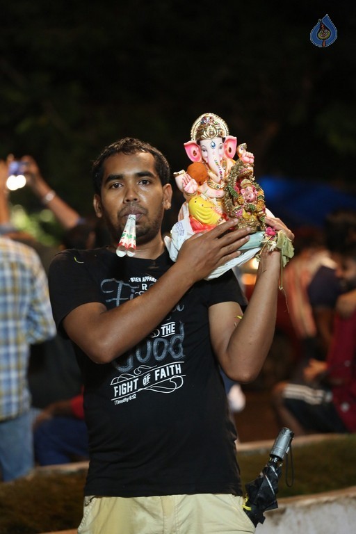 Ganesh Nimajjanam 2016 - 28 / 89 photos