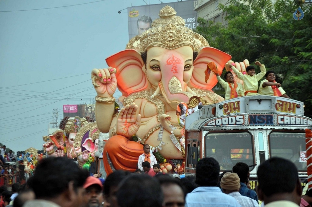 Ganesh Procession in Hyderabad 2017 - 10 / 45 photos