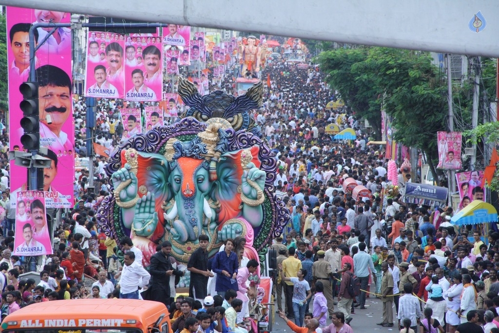 Ganesh Procession in Hyderabad 2017 - 17 / 45 photos