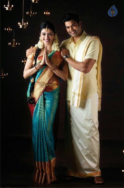 Ganesh Venkatraman and Nisha Photoshoot - 5 / 10 photos