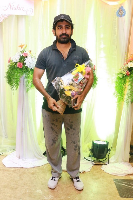 Ganesh Venkatraman - Nisha Wedding Reception - 63 / 79 photos