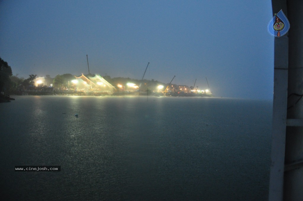 Ganesh Visarjan Photos at Hyd - 01 - 93 / 255 photos