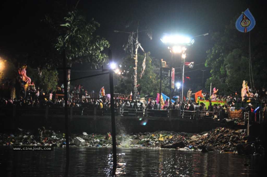 Ganesh Visarjan Photos at Hyd - 01 - 216 / 255 photos