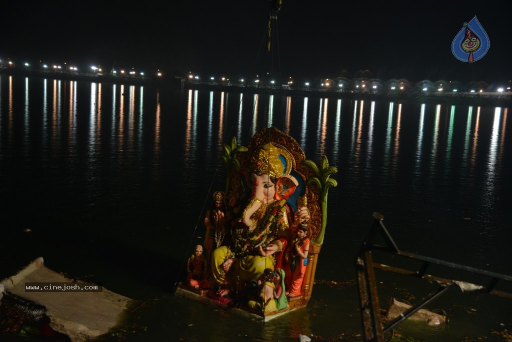 Ganesh Visarjan Photos at Hyd - 01 - 223 / 255 photos