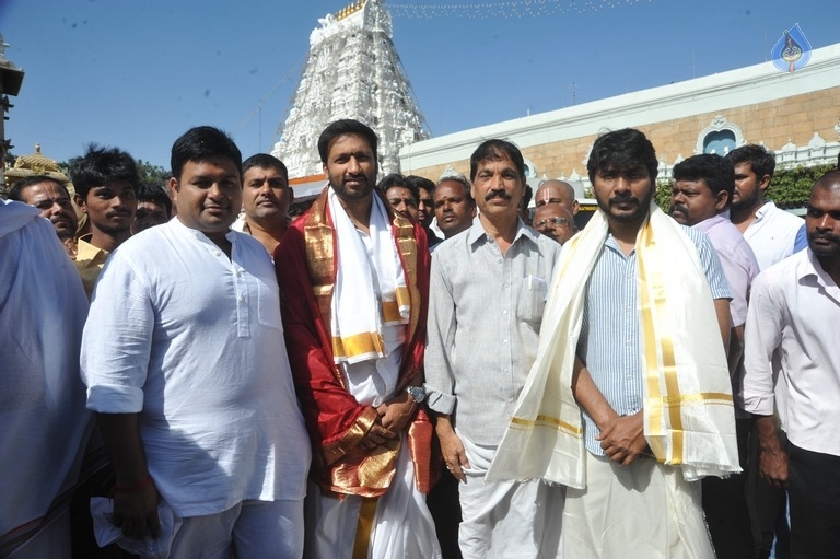 Gautham Nanda Team at Tirumala - 20 / 20 photos