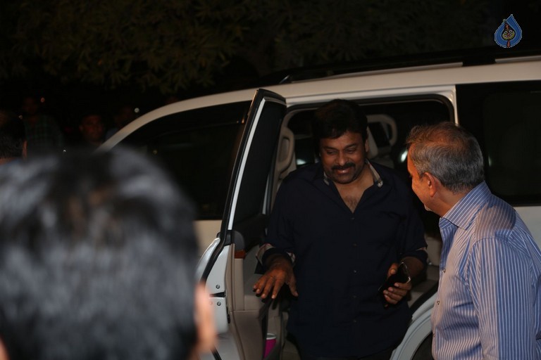 Gemini TV Puraskaralu 2016 Red Carpet 2 - 29 / 62 photos