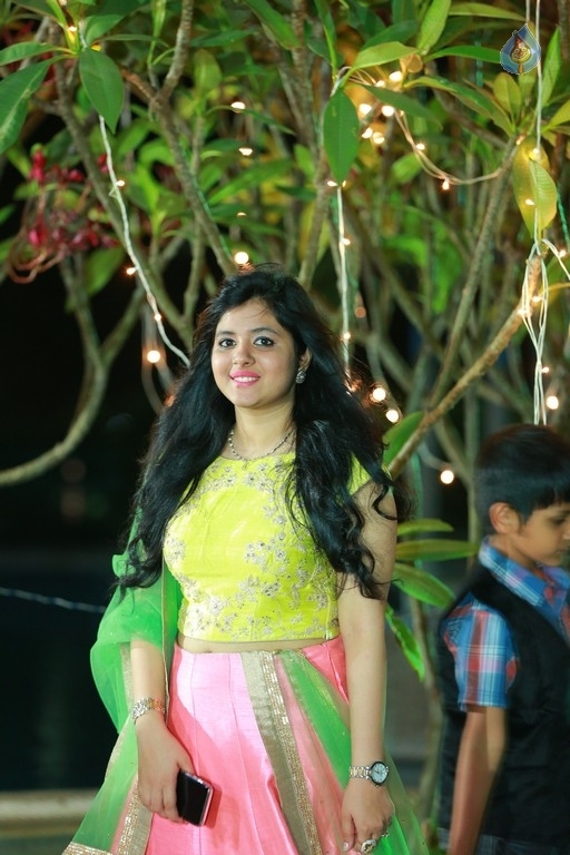 Get together Party Hosted by Omesh and Kanchan - 31 / 77 photos