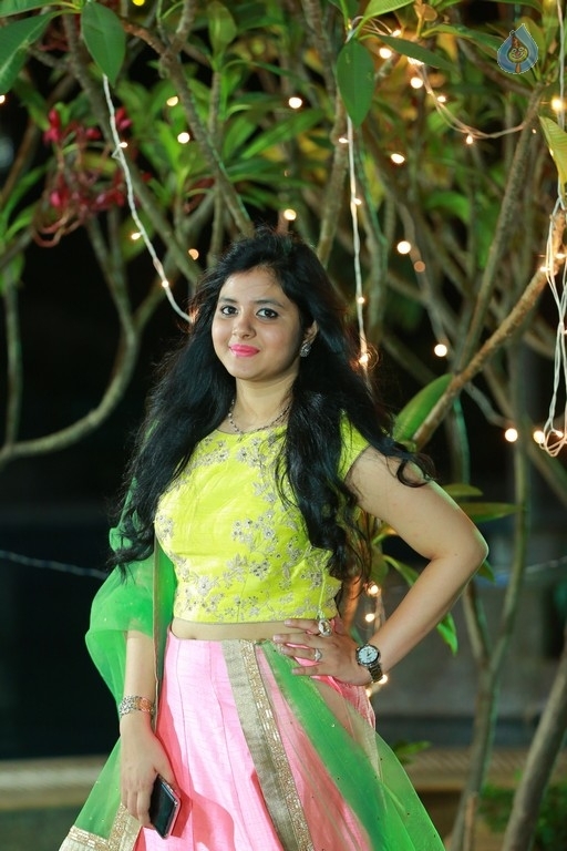 Get together Party Hosted by Omesh and Kanchan - 32 / 77 photos