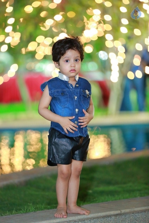 Get together Party Hosted by Omesh and Kanchan - 49 / 77 photos