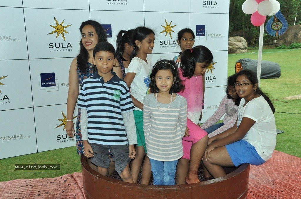 Grape Stomping Brunch Celebrations - 25 / 52 photos