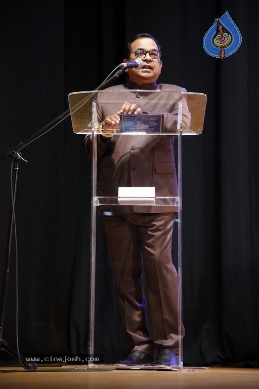 GuruSri Award Event 2018 Photos - 47 / 77 photos