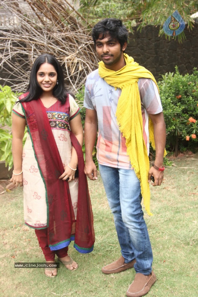 GV Prakash and Saindhavi PM - 12 / 31 photos