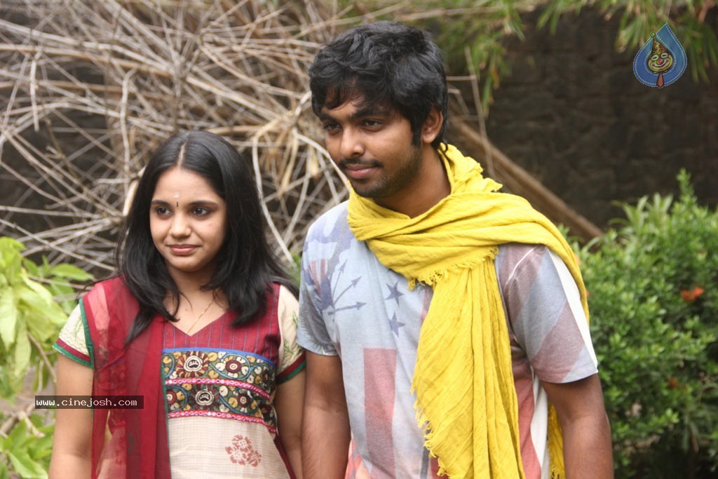 GV Prakash and Saindhavi PM - 25 / 31 photos