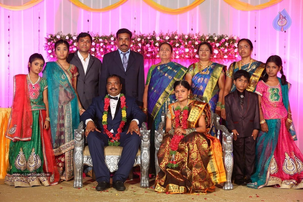 Harinath - Krishnaveni Wedding Reception - 47 / 151 photos