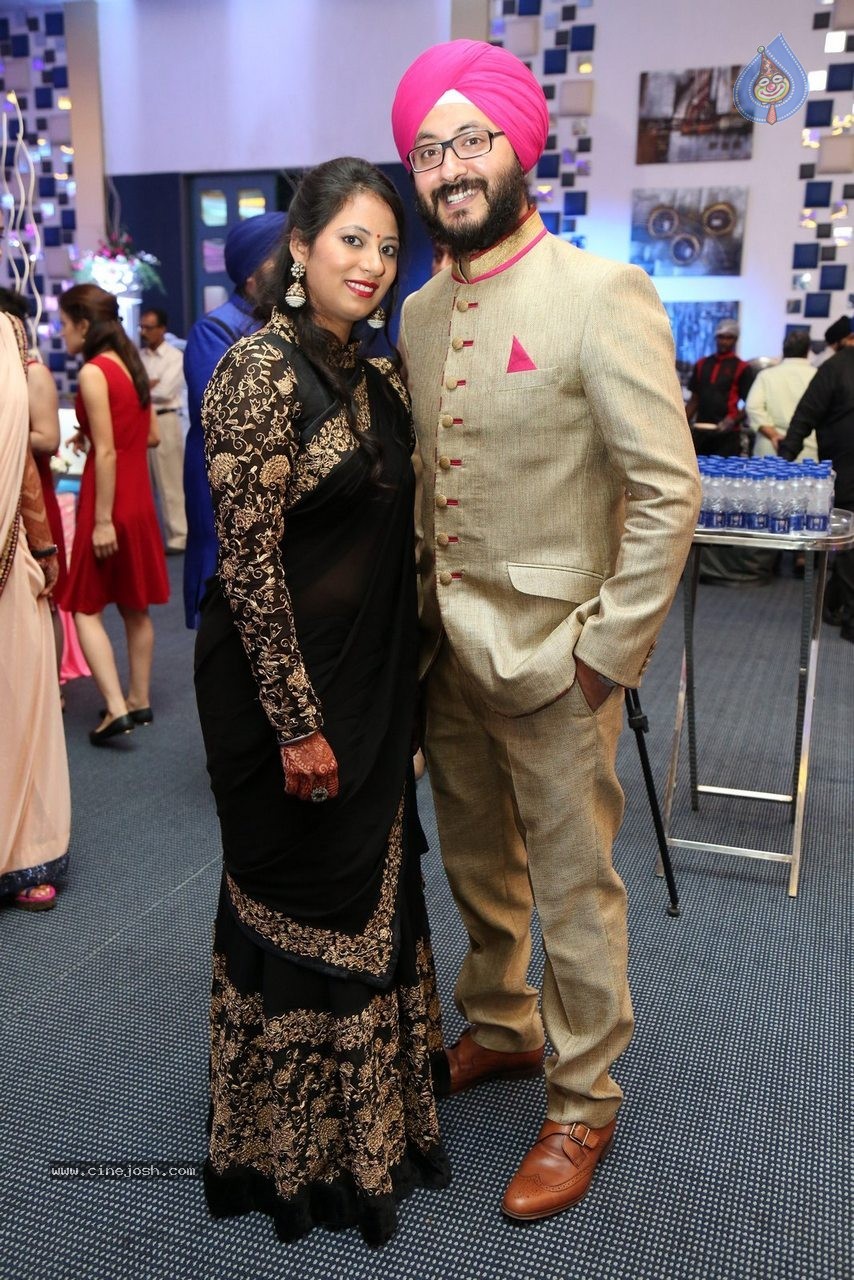 Harmeet and Rashmit Engagement Ceremony - 25 / 186 photos