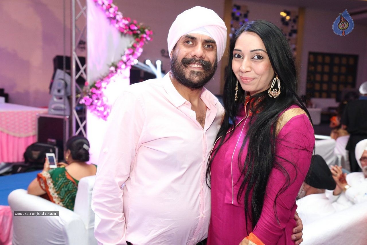 Harmeet and Rashmit Engagement Ceremony - 36 / 186 photos