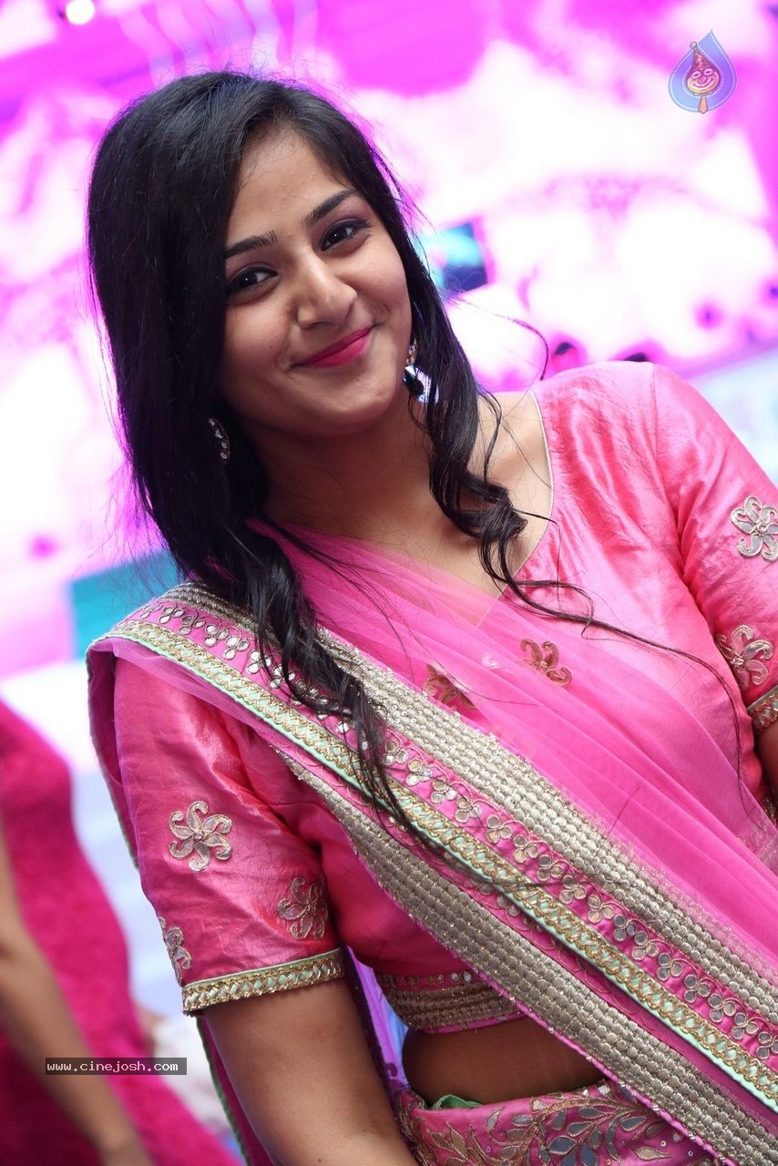 Harmeet and Rashmit Engagement Ceremony - 47 / 186 photos