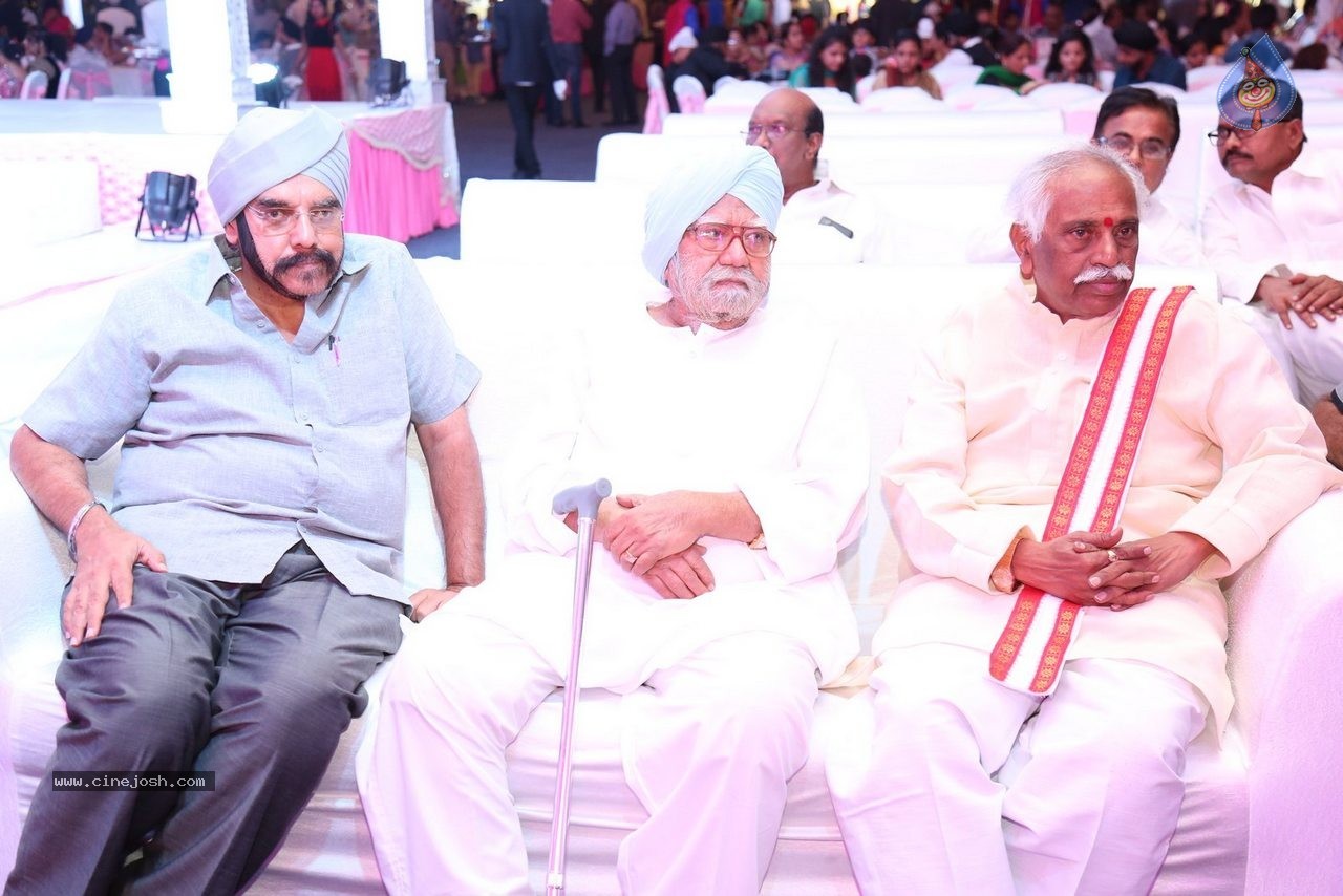 Harmeet and Rashmit Engagement Ceremony - 58 / 186 photos