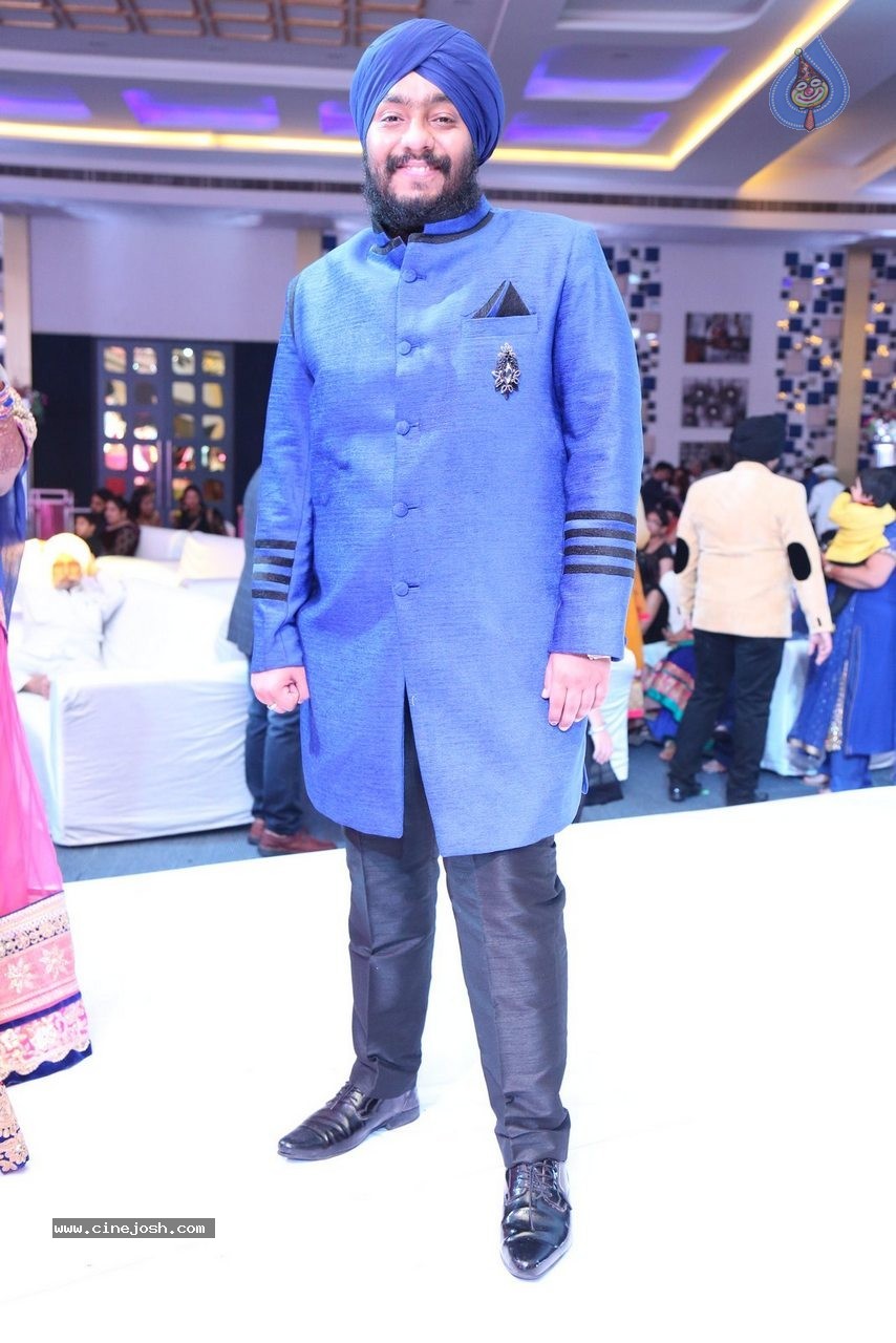 Harmeet and Rashmit Engagement Ceremony - 60 / 186 photos