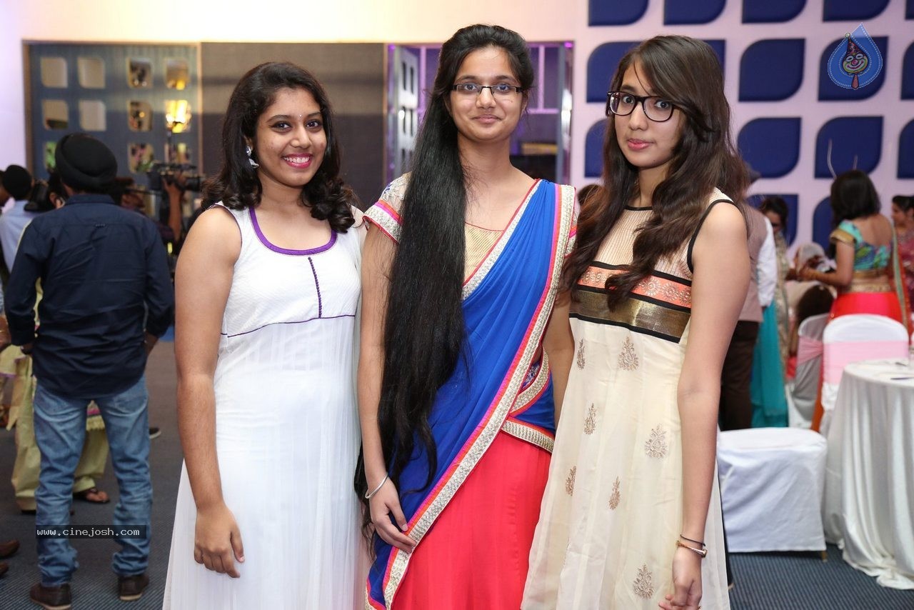 Harmeet and Rashmit Engagement Ceremony - 71 / 186 photos