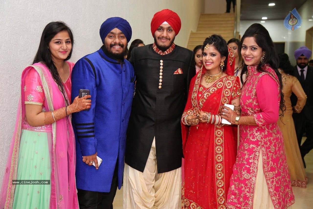 Harmeet and Rashmit Engagement Ceremony - 82 / 186 photos