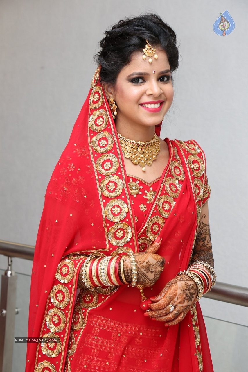 Harmeet and Rashmit Engagement Ceremony - 93 / 186 photos