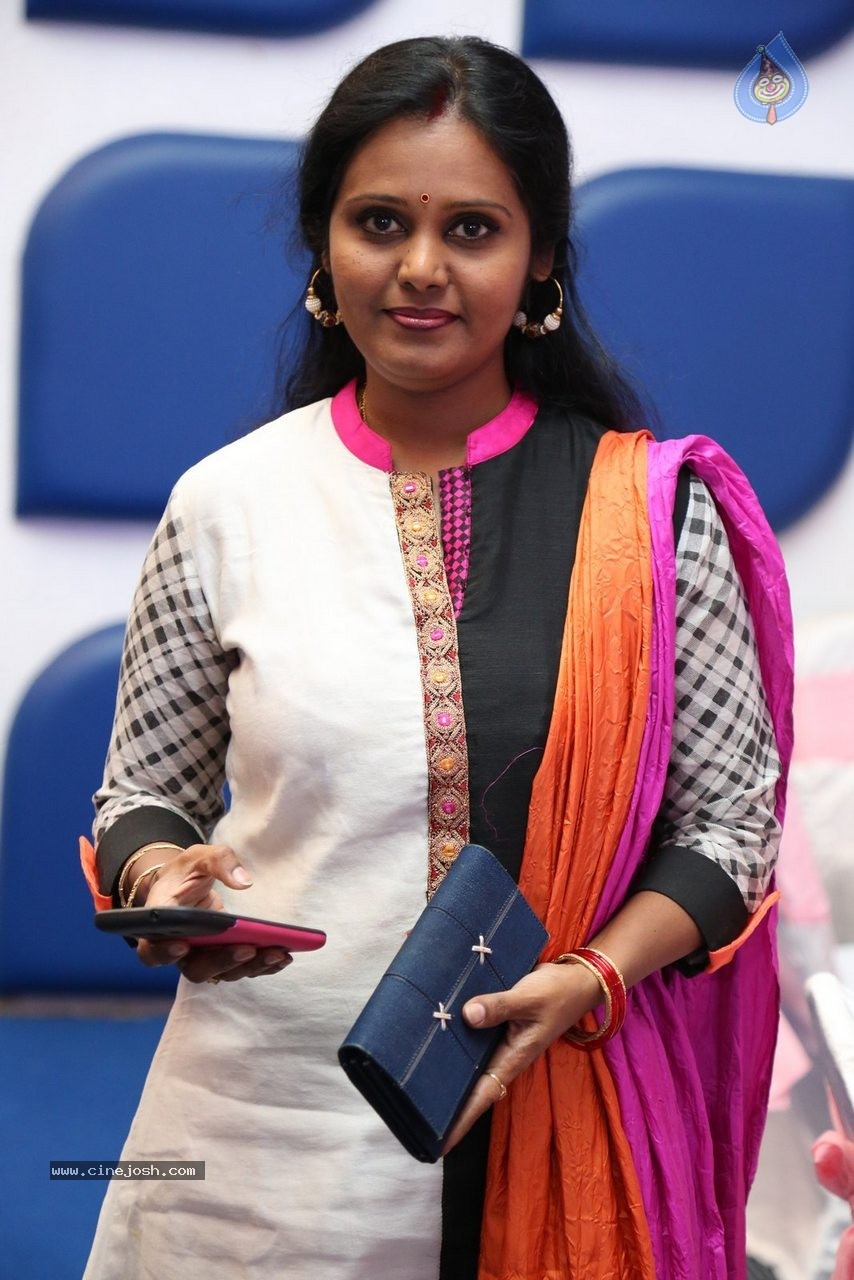 Harmeet and Rashmit Engagement Ceremony - 116 / 186 photos