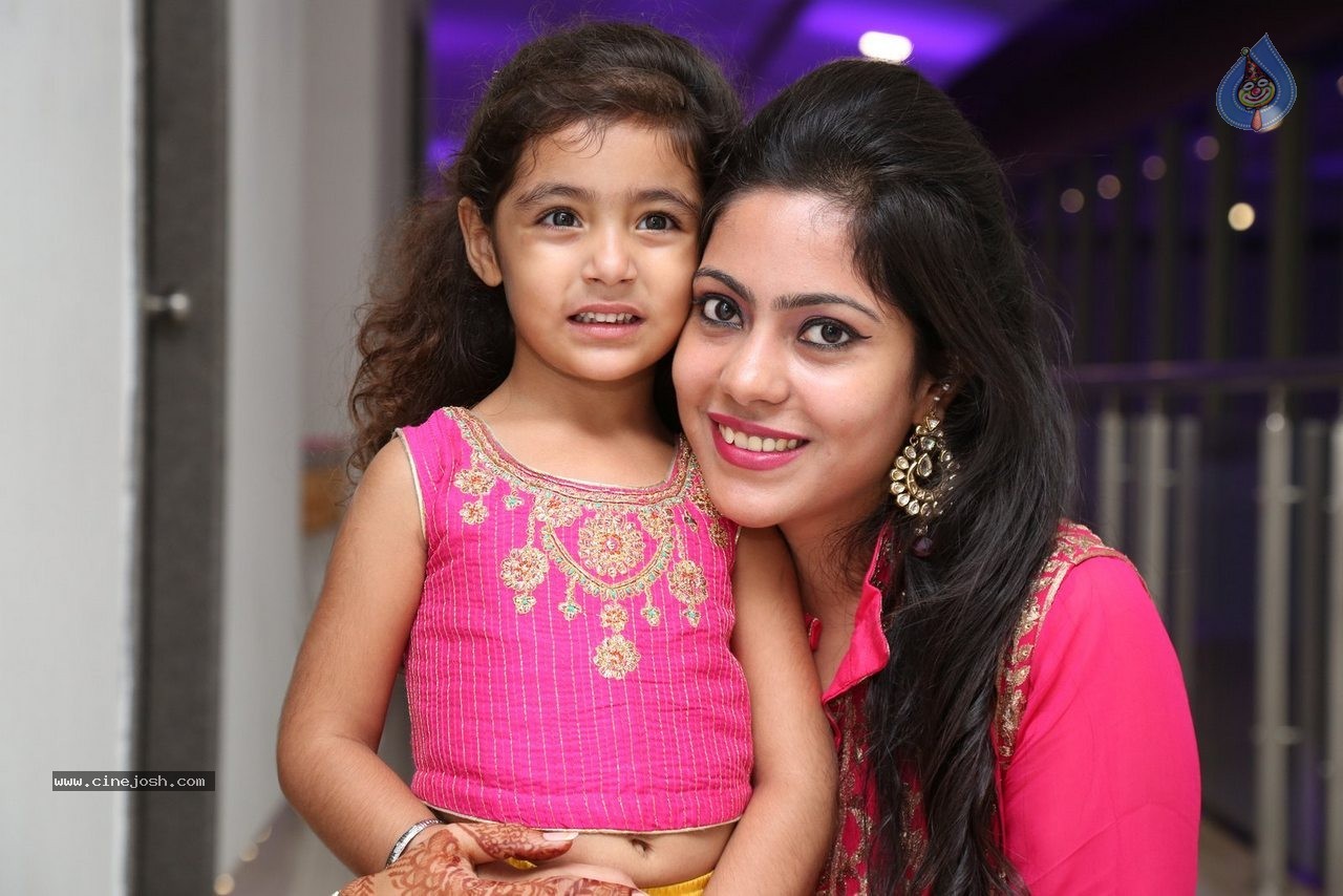 Harmeet and Rashmit Engagement Ceremony - 118 / 186 photos