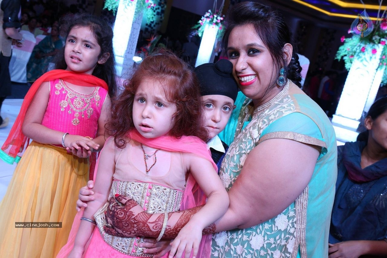 Harmeet and Rashmit Engagement Ceremony - 119 / 186 photos