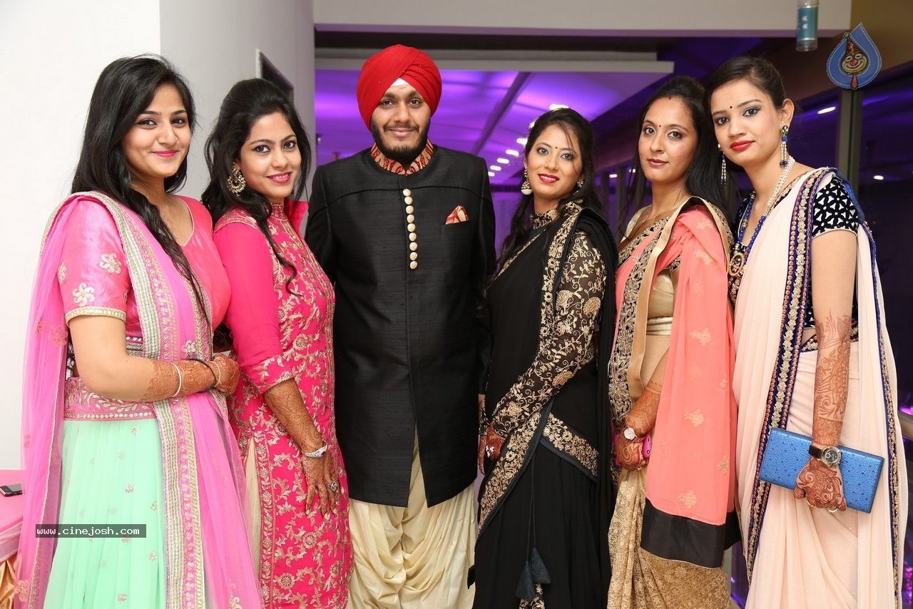 Harmeet and Rashmit Engagement Ceremony - 168 / 186 photos