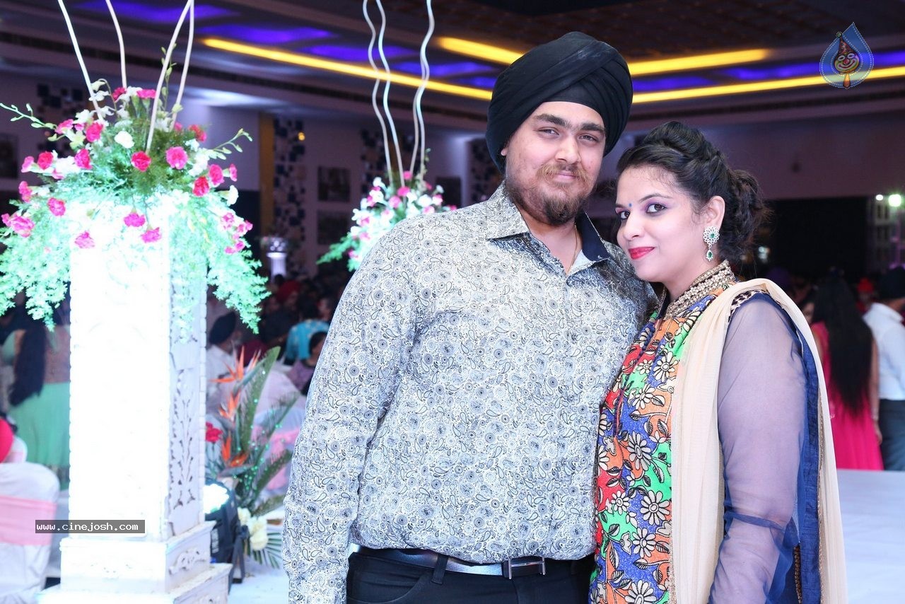 Harmeet and Rashmit Engagement Ceremony - 178 / 186 photos