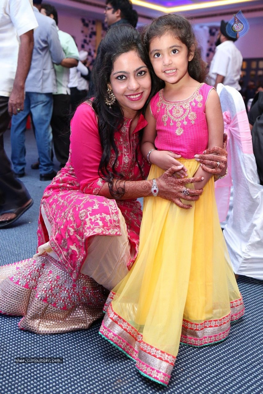 Harmeet and Rashmit Engagement Ceremony - 182 / 186 photos