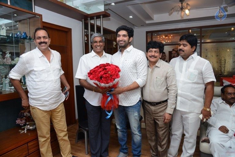 Hero Havish Birthday 2016 Celebrations - 3 / 18 photos