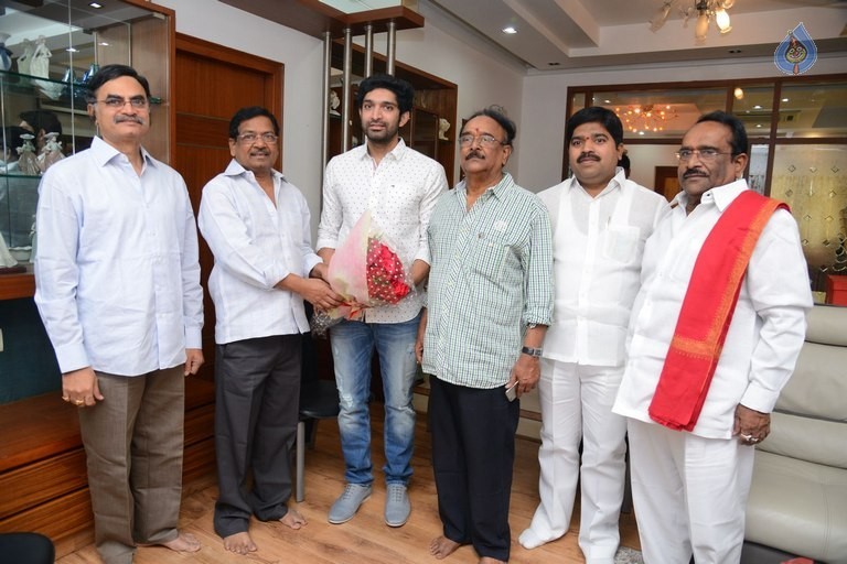 Hero Havish Birthday 2016 Celebrations - 15 / 18 photos