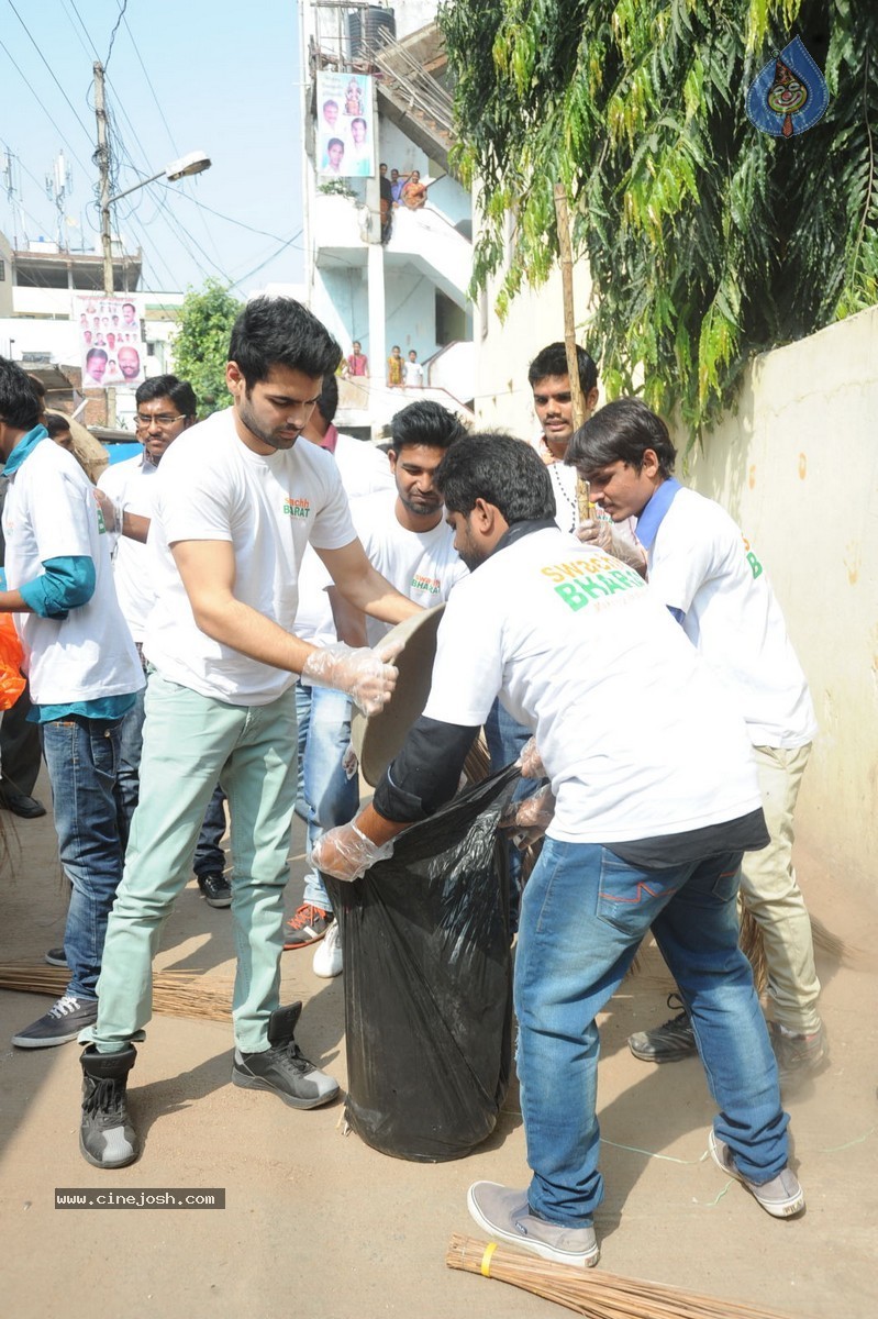 Hero Ram Swachh Bharat Event at Srinagar Colony - 51 / 66 photos