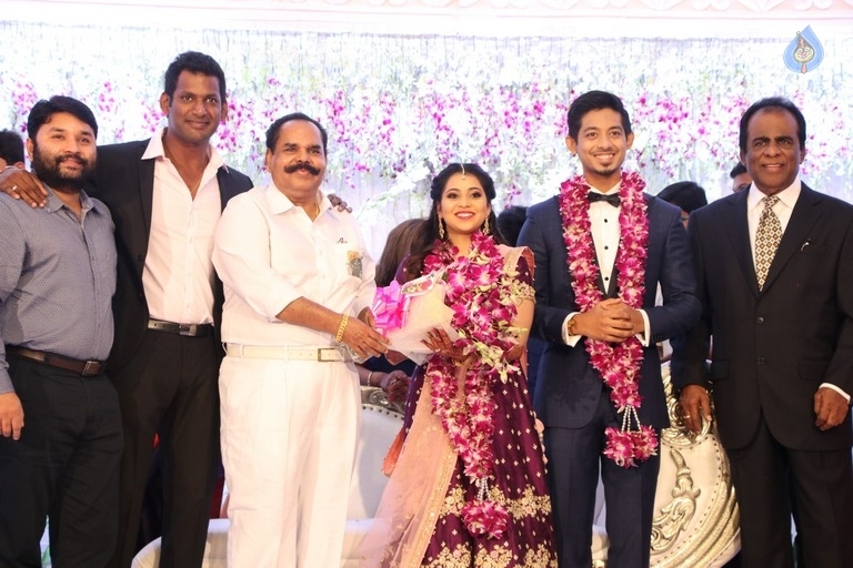 Hero Vishal Sister Aishwarya Wedding Reception Photos - 3 / 31 photos