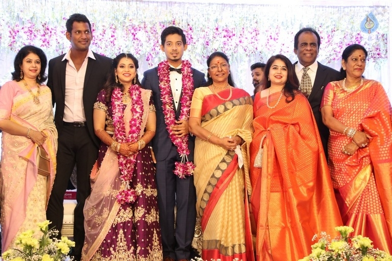 Hero Vishal Sister Aishwarya Wedding Reception Photos - 9 / 31 photos