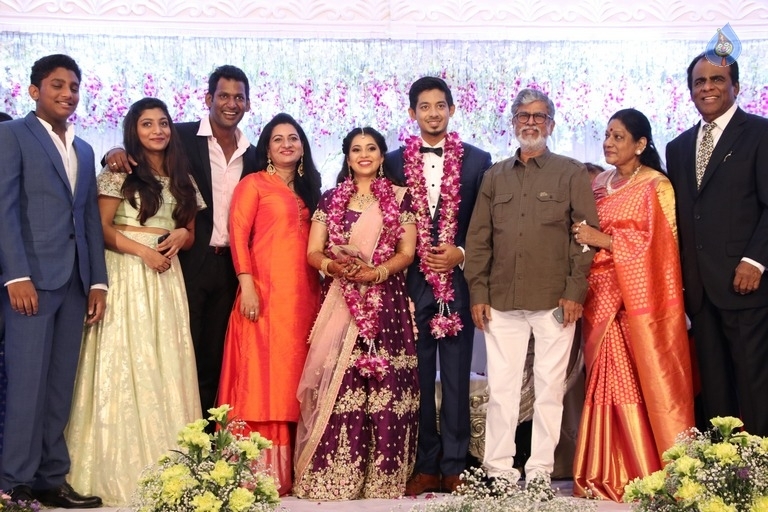 Hero Vishal Sister Aishwarya Wedding Reception Photos - 31 / 31 photos