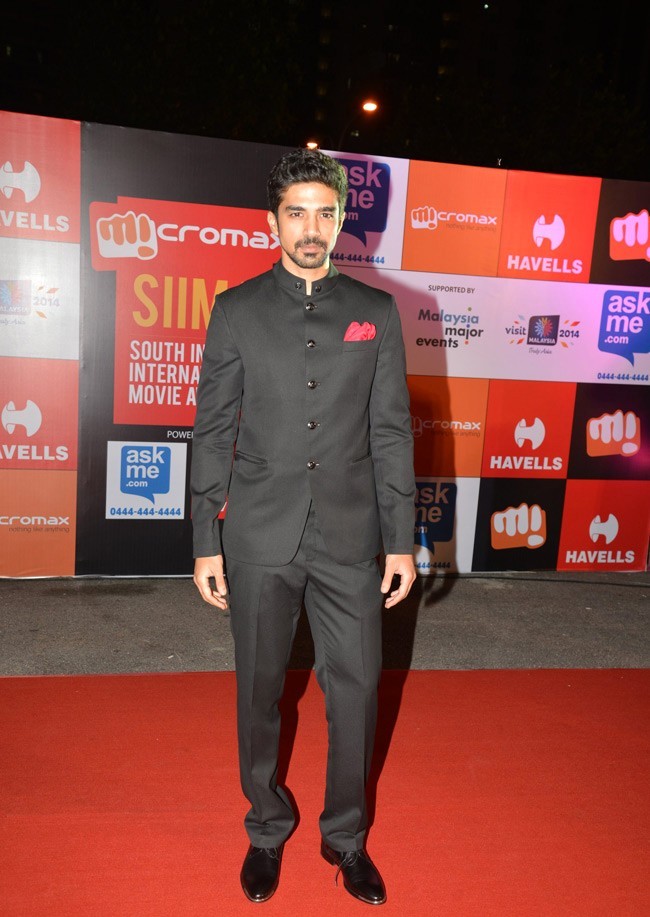 Hot Celebs at SIIMA 2014 - 45 / 78 photos