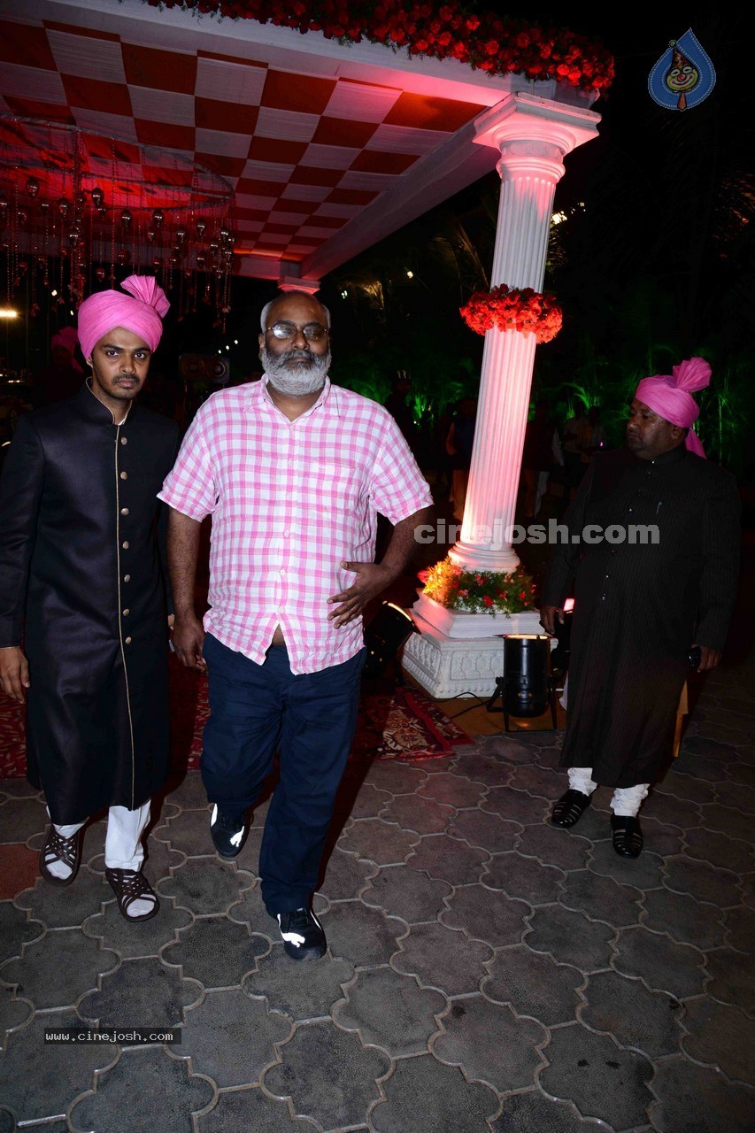 Humera Tarannum n Mohd Sameer Ahmed Wedding Ceremony - 34 / 109 photos