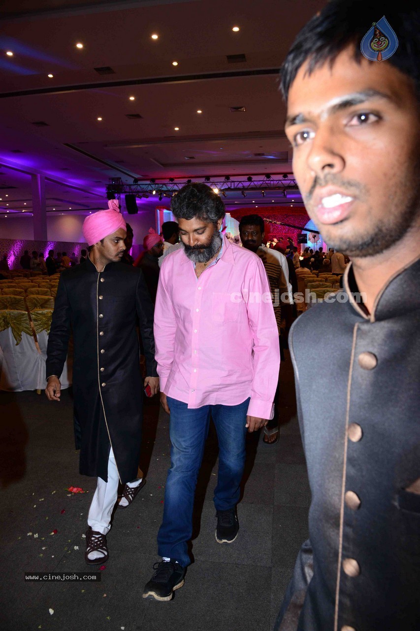 Humera Tarannum n Mohd Sameer Ahmed Wedding Ceremony - 54 / 109 photos