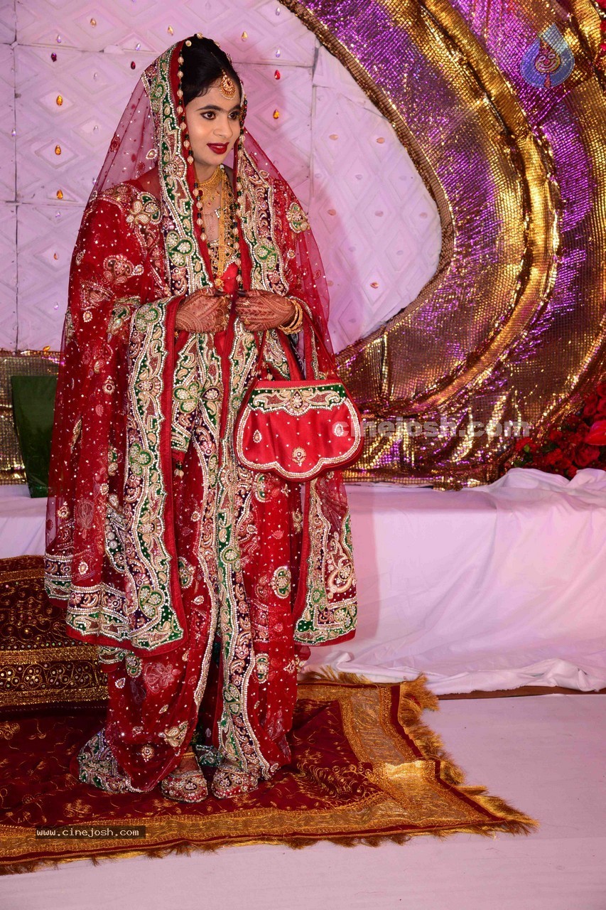 Humera Tarannum n Mohd Sameer Ahmed Wedding Ceremony - 59 / 109 photos
