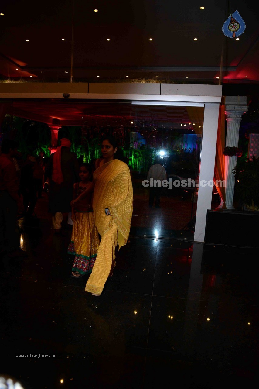 Humera Tarannum n Mohd Sameer Ahmed Wedding Ceremony - 101 / 109 photos