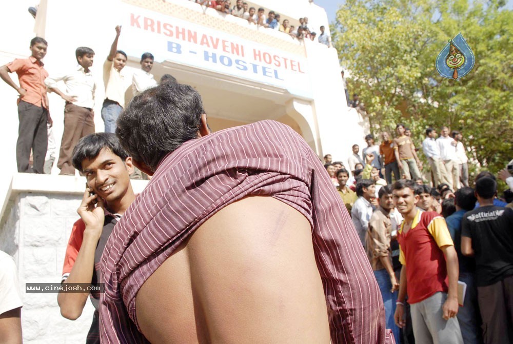 Hyderabad City Bandh By TRS  - 33 / 34 photos